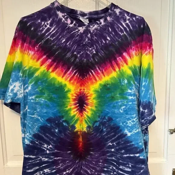 Gildan Rainbow tie dye shirt 100% cotton large - Picture 2 of 8